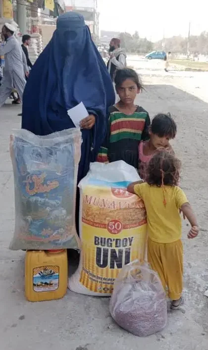 Be Team Helps Feed Families in Need in Afghanistan